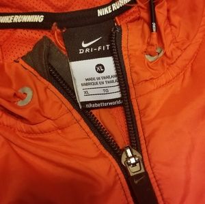 Nike windbreaker